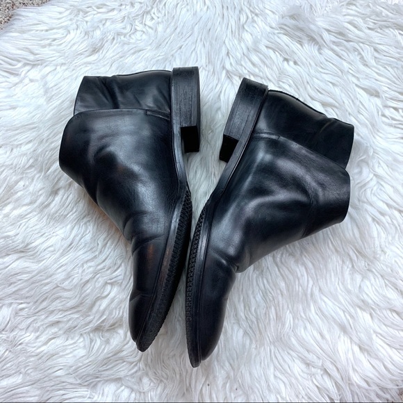 Everlane The Modern Ankle Boot Black Leather - Picture 6 of 9